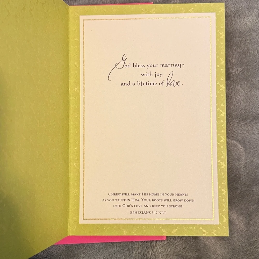 🌻 Bundle of 2 Hallmark and DaySpring Wedding Cards
